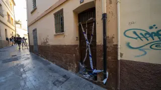 Dos educadores ingresados tras un incendio de un centro de menores extranjeros en Teruel. foto Antonio Garcia Bykofoto 18 07 25